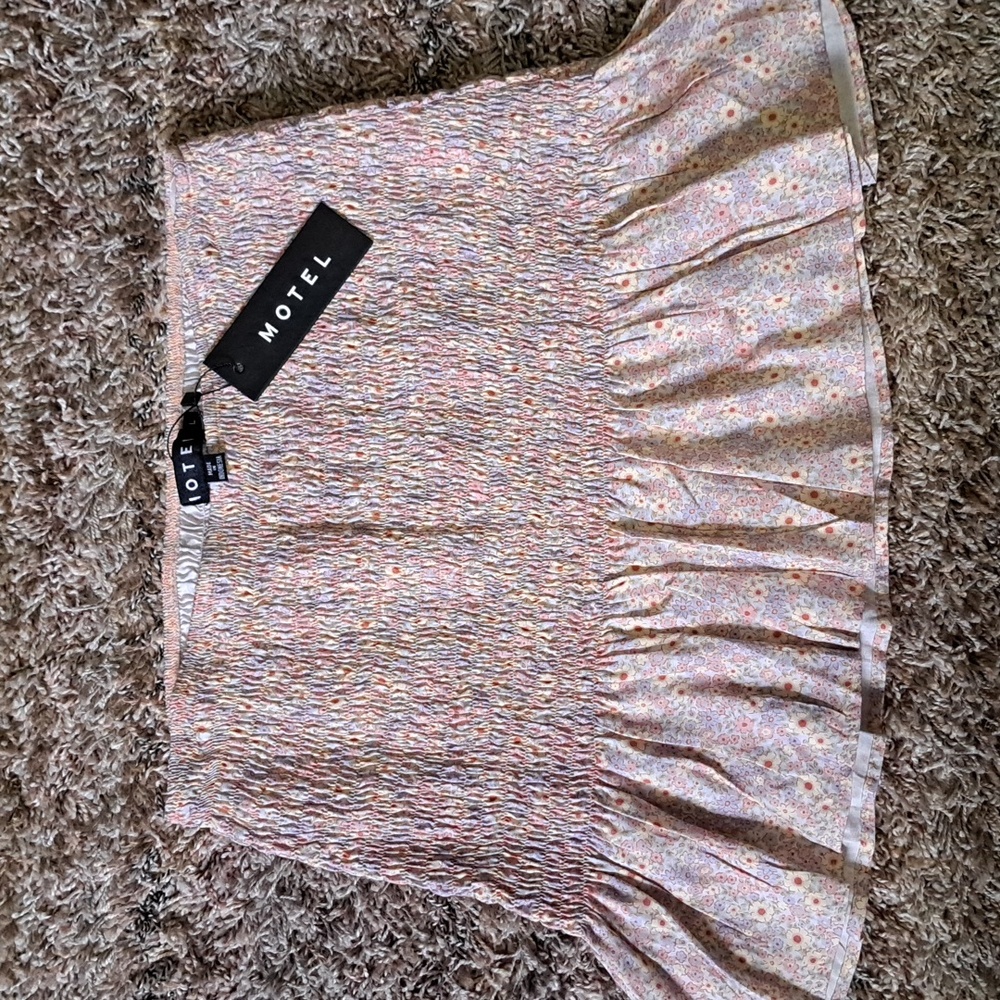 SALE-Motel Pink Prairie Floral Mini Skirt